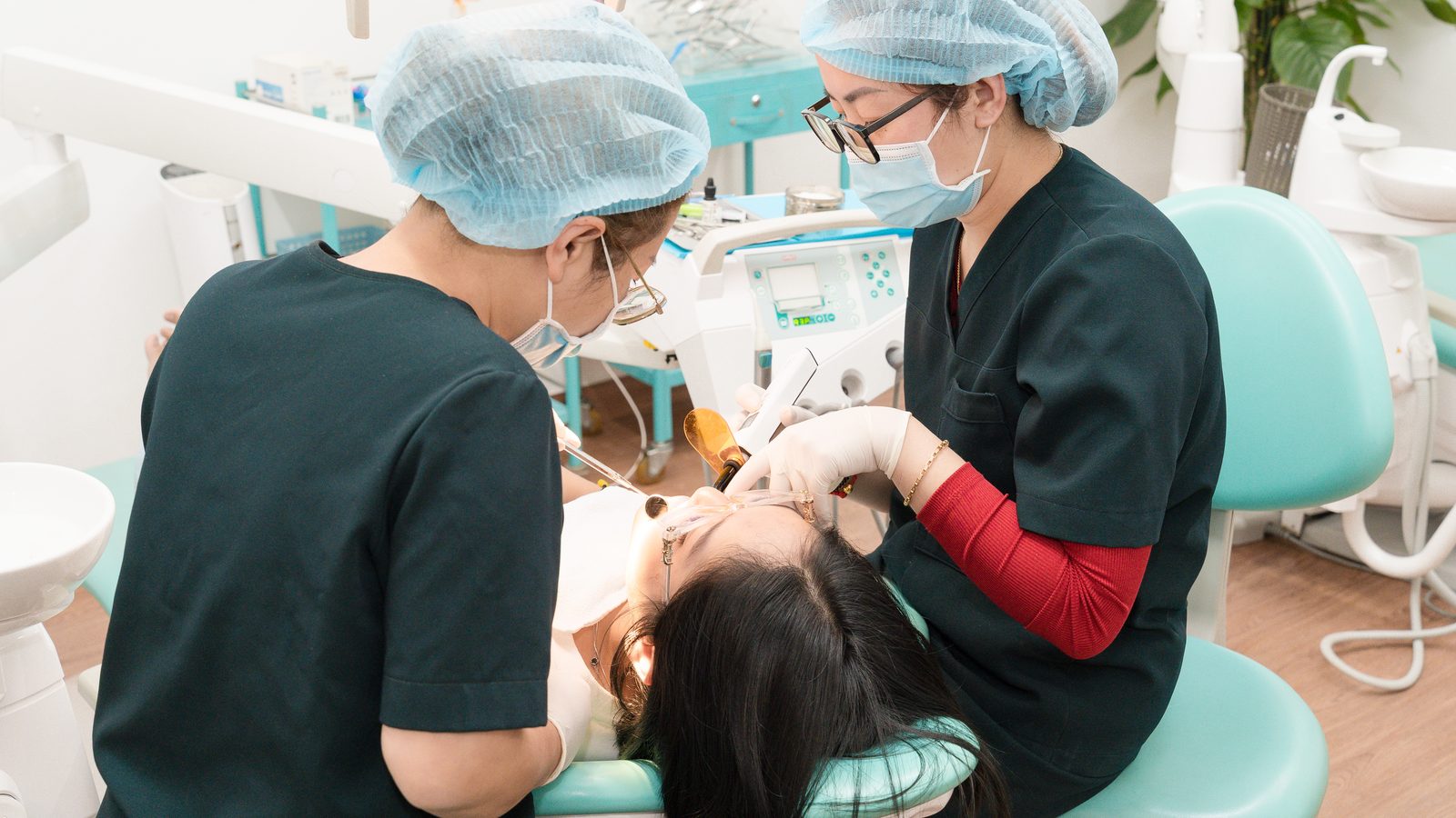Dental examination room at Picasso Dental Da Lat