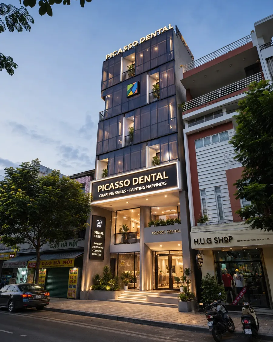 Architectural design of the new Picasso Dental clinic at 222 Phan Chu Trinh Street, Da Nang