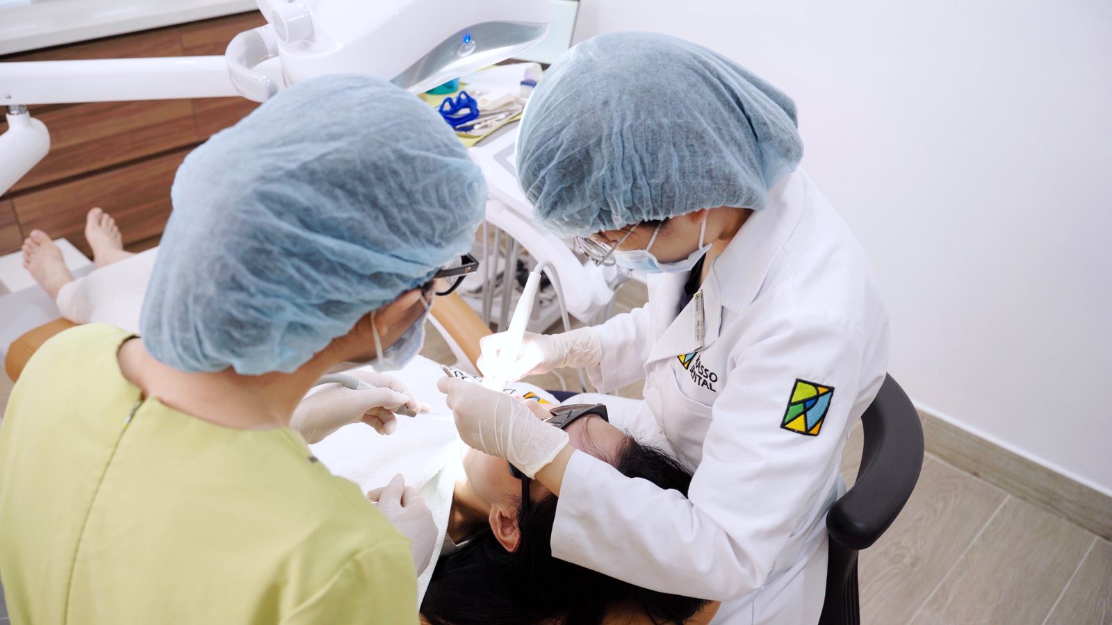 Professional teeth cleaning at Picasso Dental Hanoi Westlake
