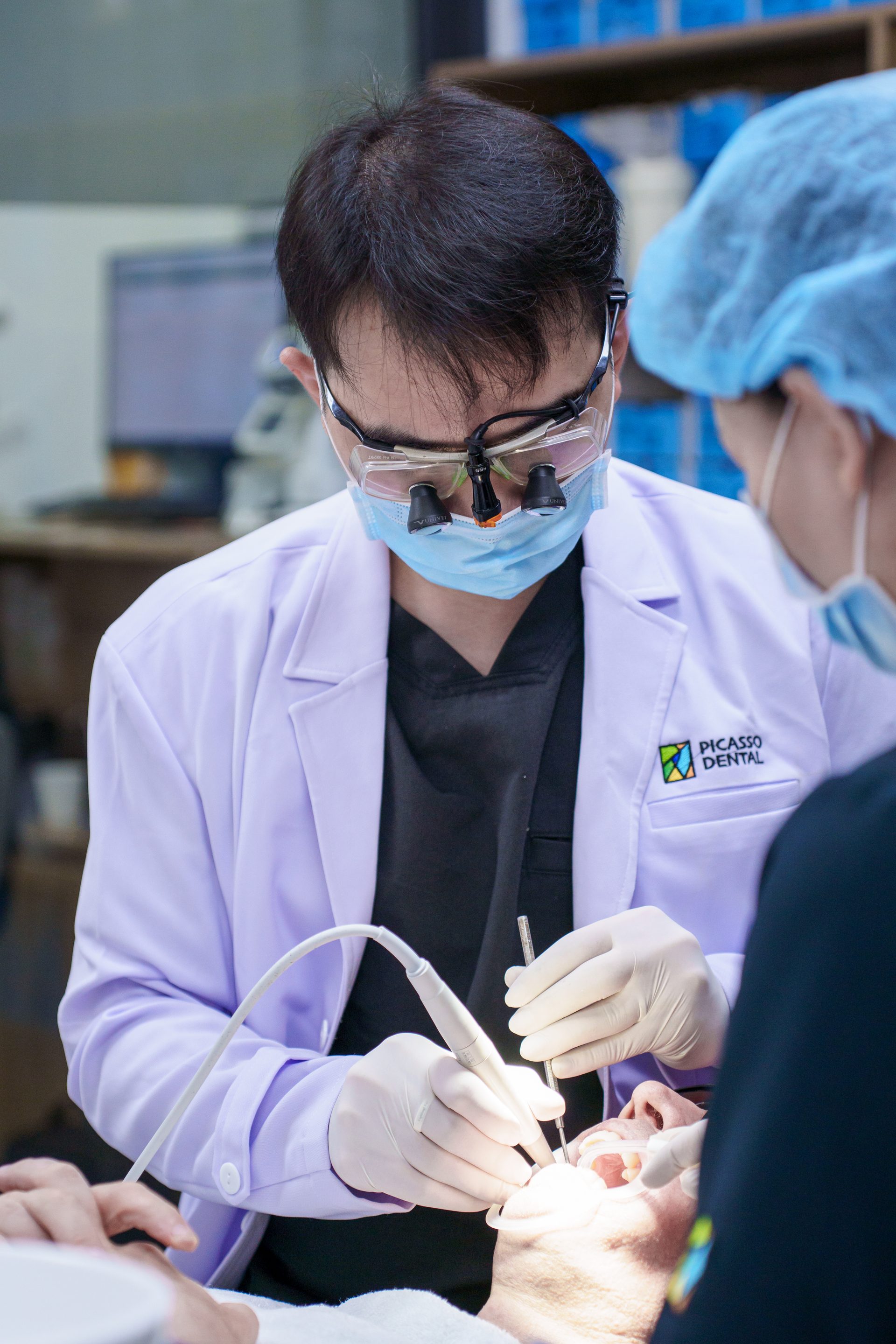 Emergency dental surgery at Picasso Dental Da Nang